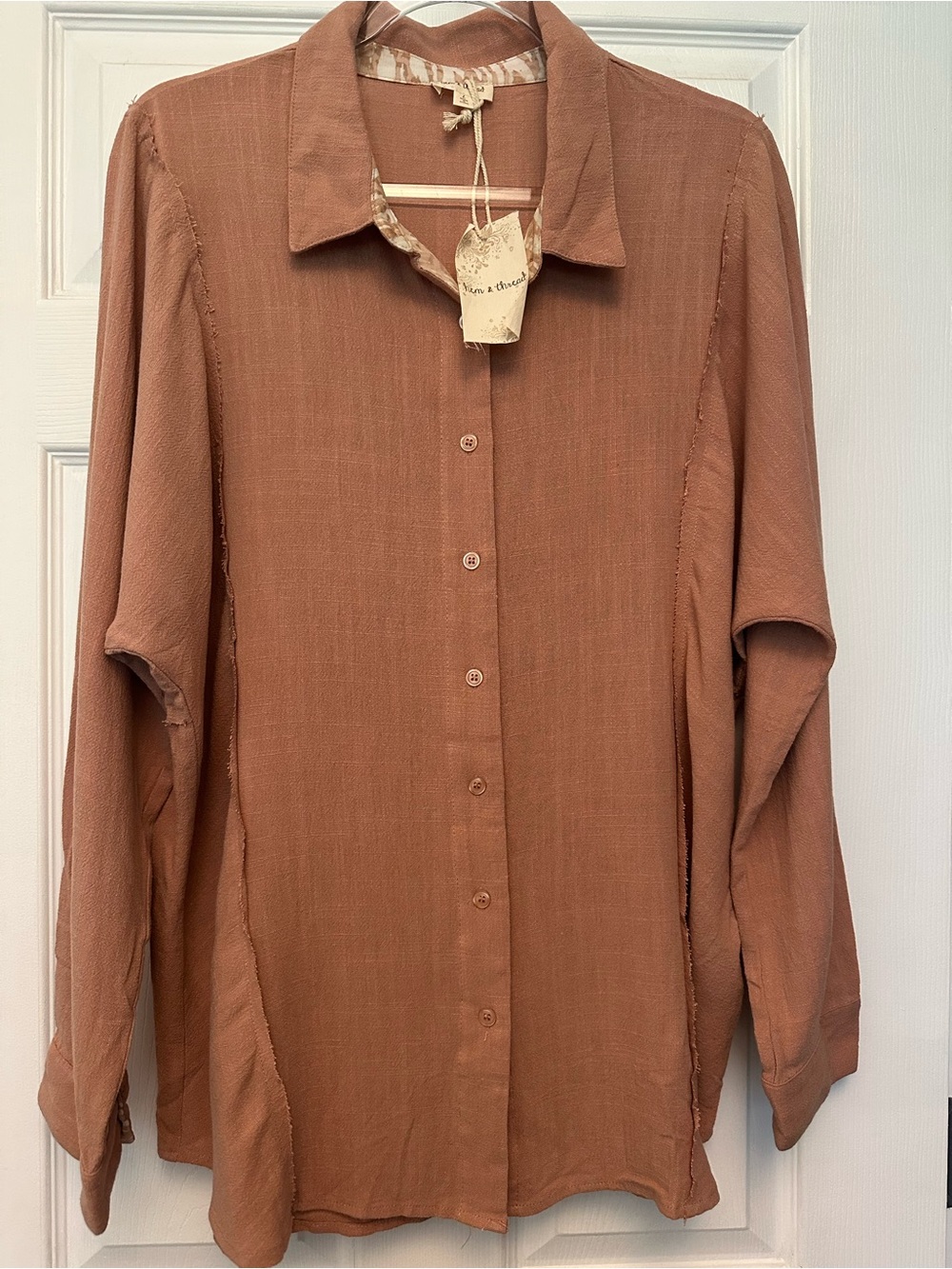 Hem & Thread Women's Button-Down Shirt in Rust
